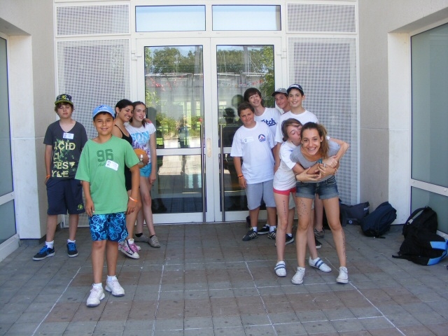 Village Camps International Summer Camp VDC Geneva 2016-08-12 https://www.villagecamps.com/journals_admin/images/305-34-Picture 019.jpg